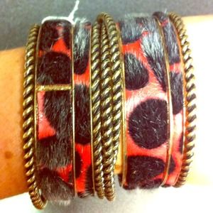 ❤Fun & Furry Bangle set❤