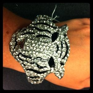 🐅Tiger Face Hinged Bangle❤