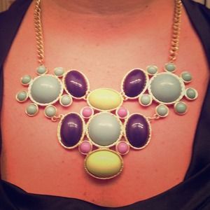 Statement Necklace!