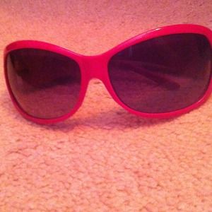 pink sun glasses 😎