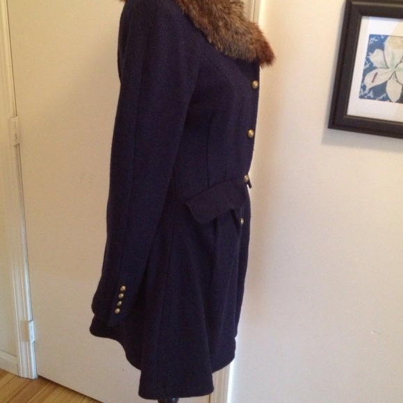 Jacket - Picture 3 of 4