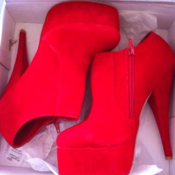 Red Heels
