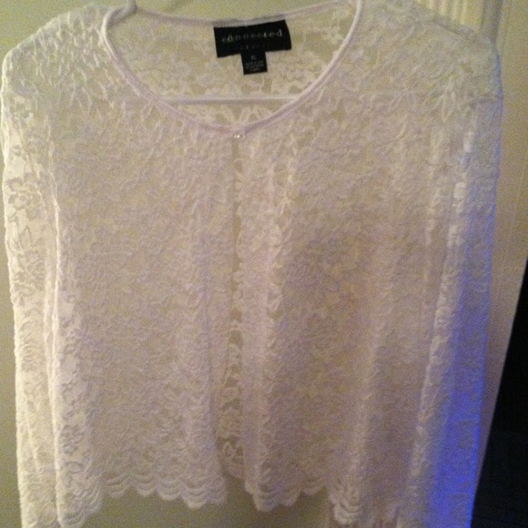 Pretty white cover up. - Picture 2 of 3