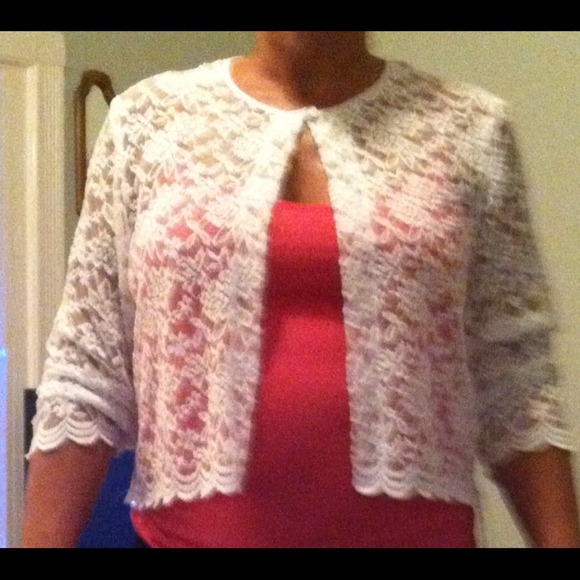 Pretty white cover up. - Picture 3 of 3