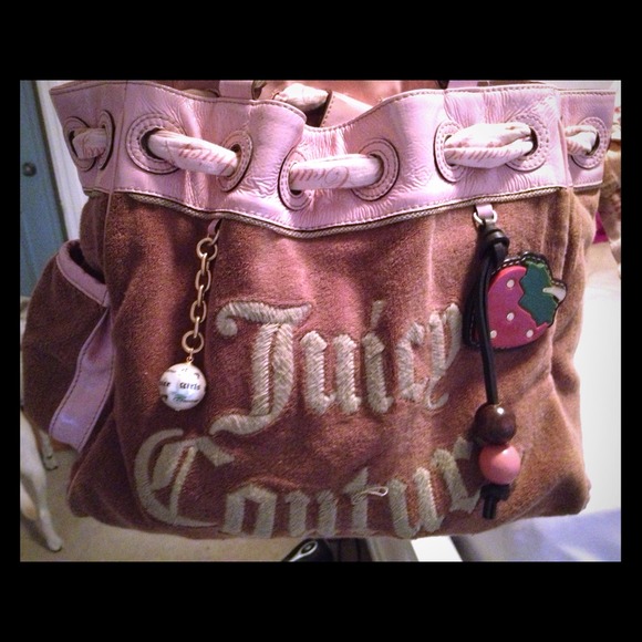 💟 BUY ME! 💟 ✨MUST SELL ✨ AUTHENTIC Juicy purse!