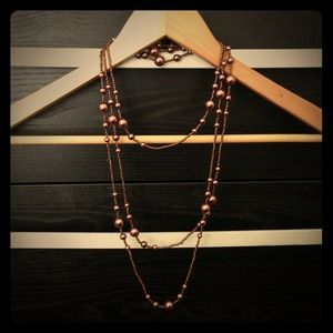 ❌SOLD❌Bronze beaded glam necklace