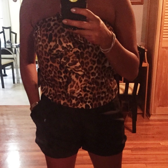 Shorts Jumpsuit ๐ ๐ - Picture 4 of 4