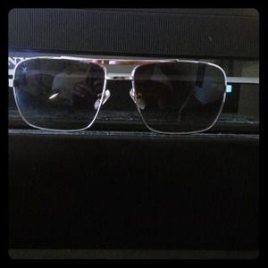 100% real Louis Vuitton sunglasses