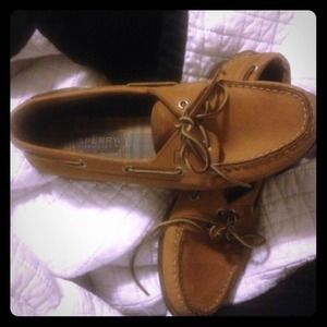 Brown Sperrys 9.5