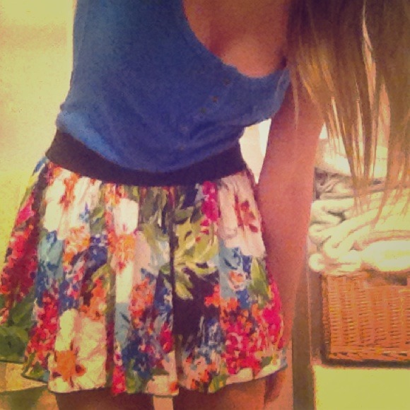 Delia's  Dresses & Skirts - Delia's Floral Skirt