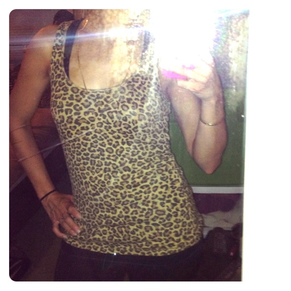 🚫SOLD🚫Animal Print Tank!