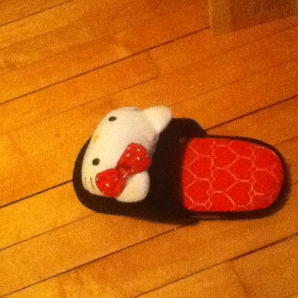 Hello kitty slippers