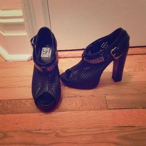 REDUCED Barneys COOP leather mesh peep toes SIZE 7