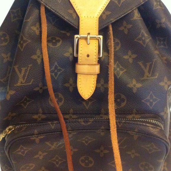 ❌SOLD❌Authentic Louis Vuitton Backpack