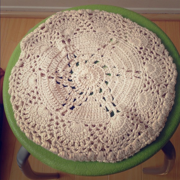 Urban Outfitters Accessories - Creme Colored Crochet Cap