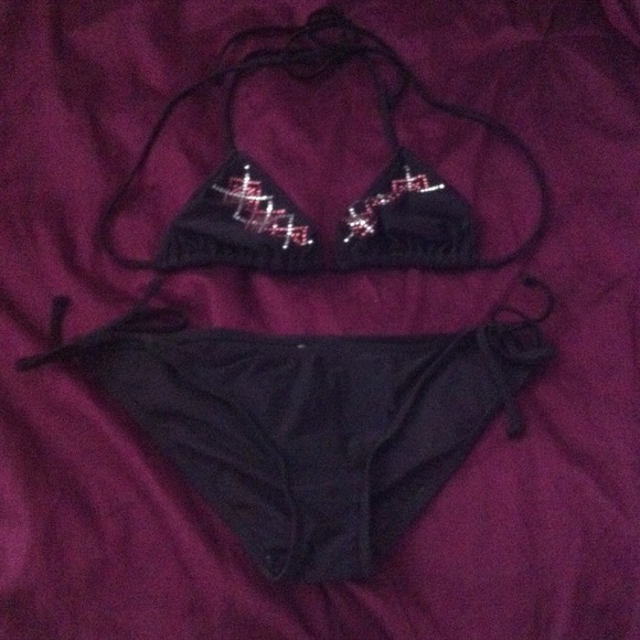 Bathing suit