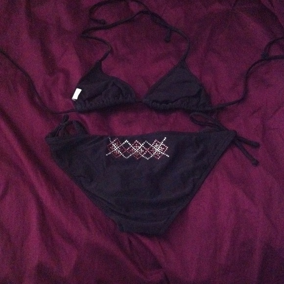 Bathing suit - Picture 3 of 4