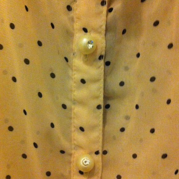 *****SOLD*****Sheer Top - Picture 2 of 3