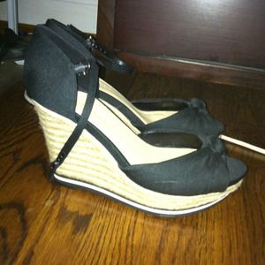 Gianni Bini wedges