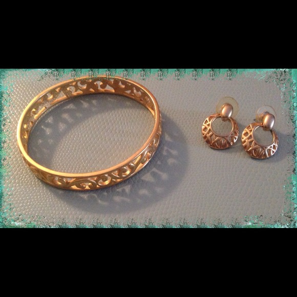 Bangle and matching earrings
