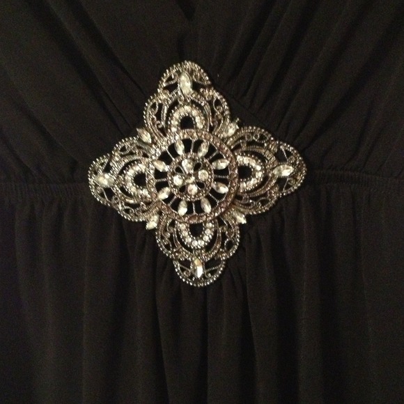 Sexy black embellished top - Picture 2 of 3