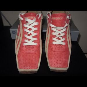 RESERVED FOR JJAMILLAH. DIESEL sneakers size 7