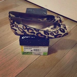 Brand new Sam Edelman flats