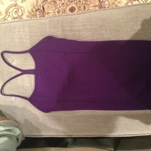 Lululemon tank