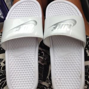 Nike slides