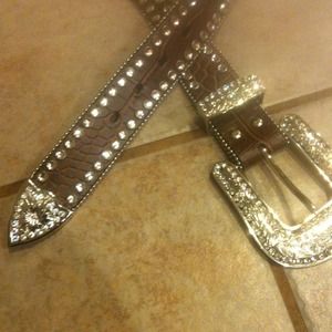 💥REDUCED💥 Bling bling belt