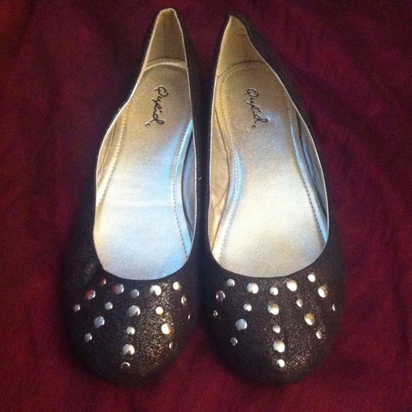 Shoesss!!