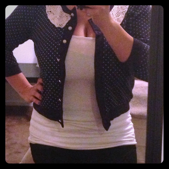 💙Dark blue polka-a-dot sweater💙