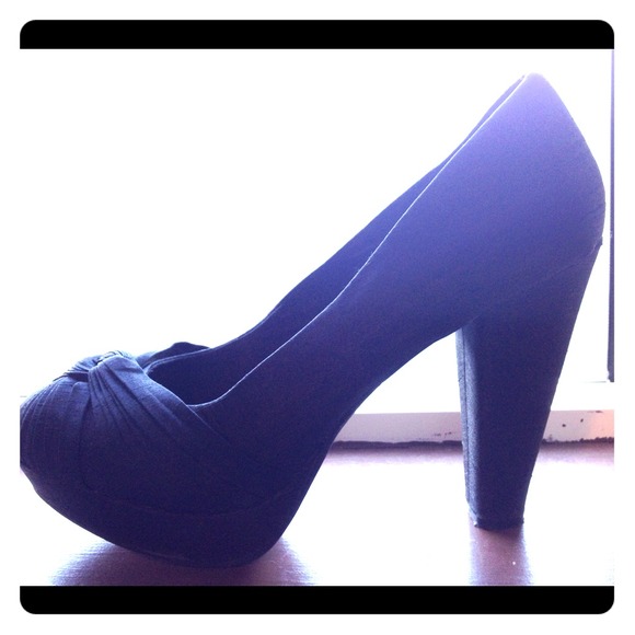 Black heels! Look cute with everything!