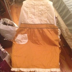 ***Reserved*** BNWT Anthropologie Apron