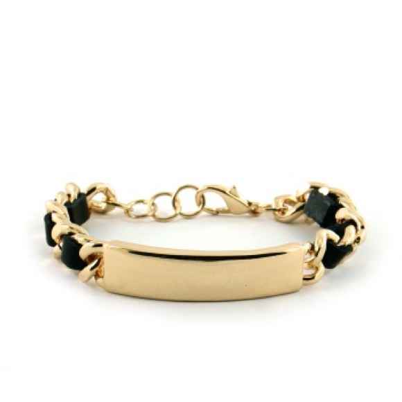 Jewelry - Gold bracelet