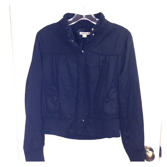 Bomber black jacket from forever 21. Size large