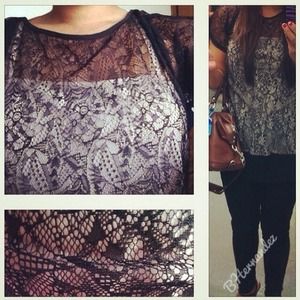 ❌Up for trade ❌A|X - Black laced top w/Cream Cami