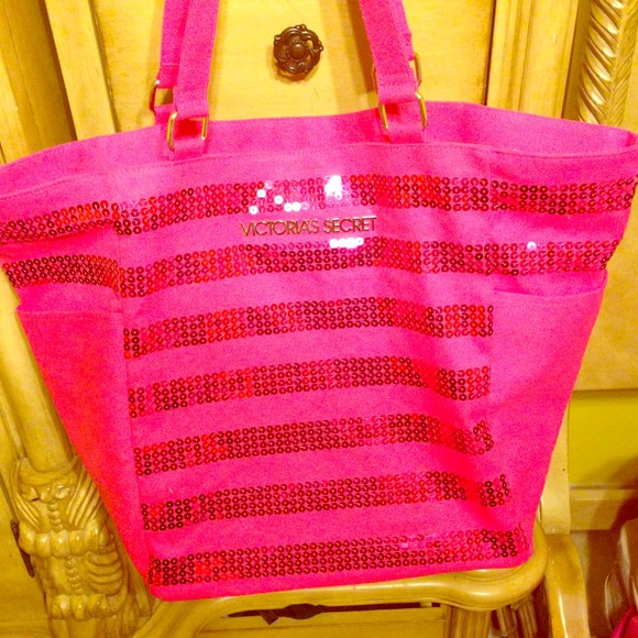 Victoria's Secret tote bag 💕💕
