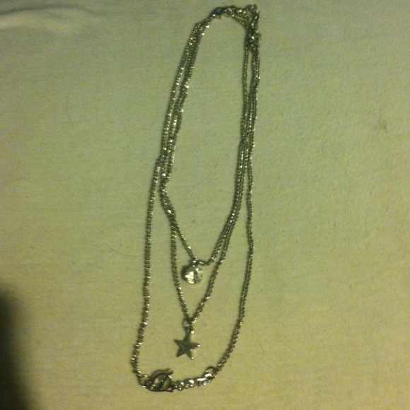 Layered necklace - Picture 2 of 2