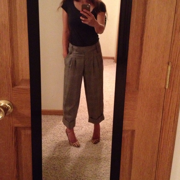 Preppy cropped pants - Picture 2 of 3