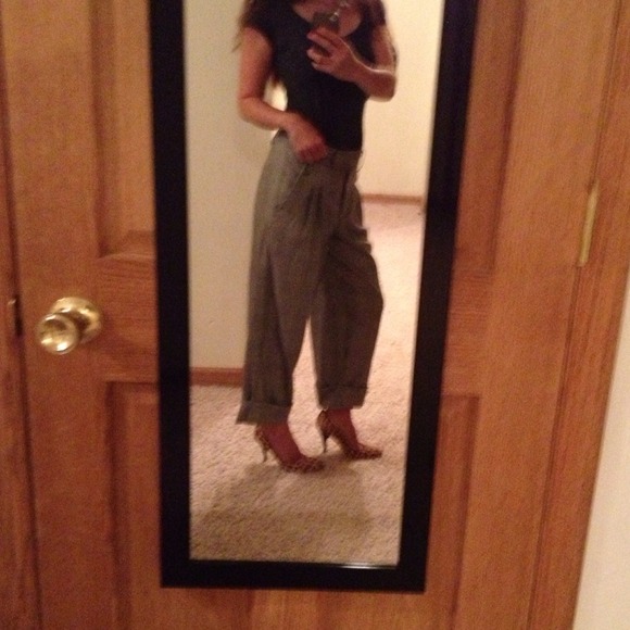 Preppy cropped pants - Picture 3 of 3