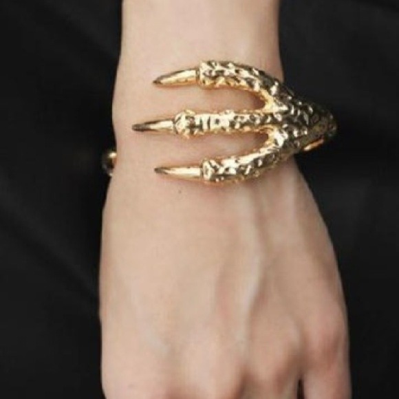 European Gothic Style Dragon Claw Bangle