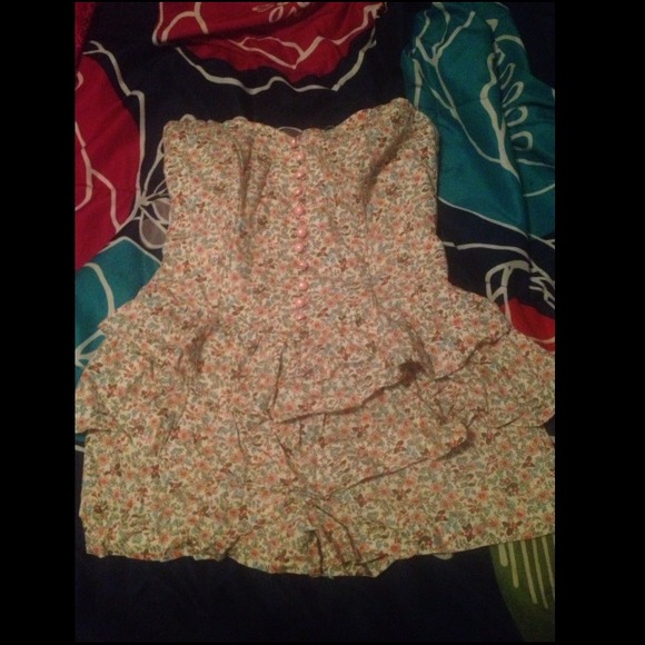🔴reserved🔴Peplum• romper• floral• corset top!!!