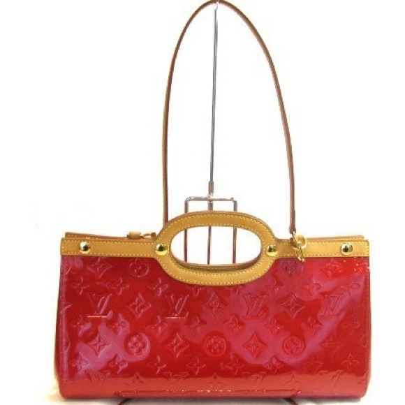 ❌⭕️SOLD!!!❌⭕️Authentic LV Pomme D'Amour Vernis