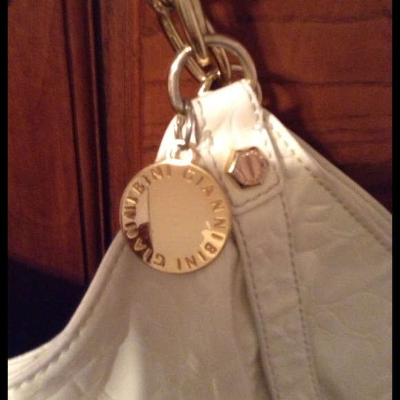 Handbag - Picture 2 of 2