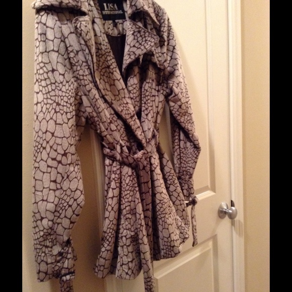 Jacket - Picture 3 of 4