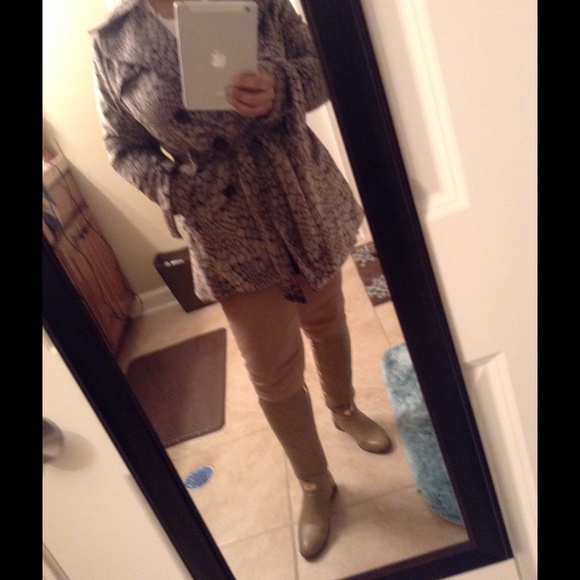 Jacket - Picture 4 of 4