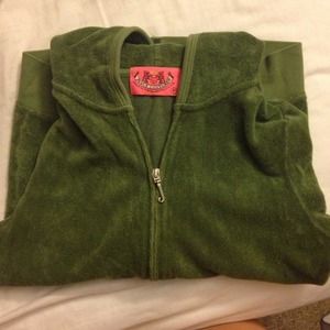 🌟 Juicy Couture zip up-olive green