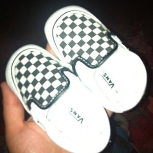 Baby Vans size 3