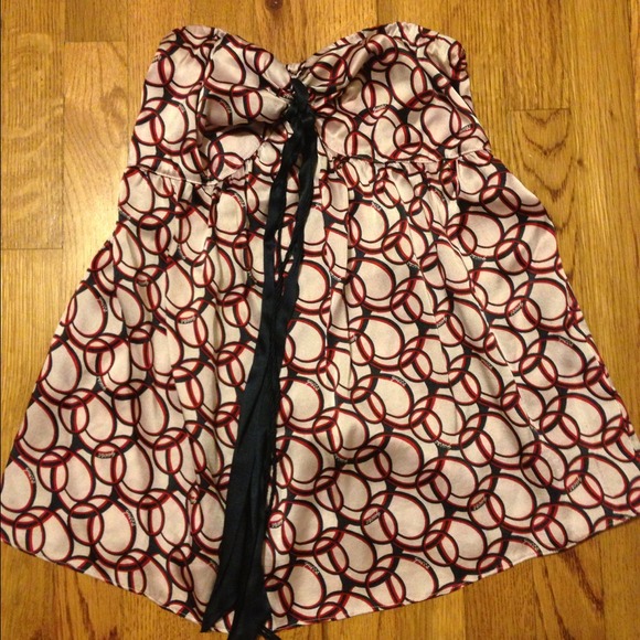Guess tube top shirt